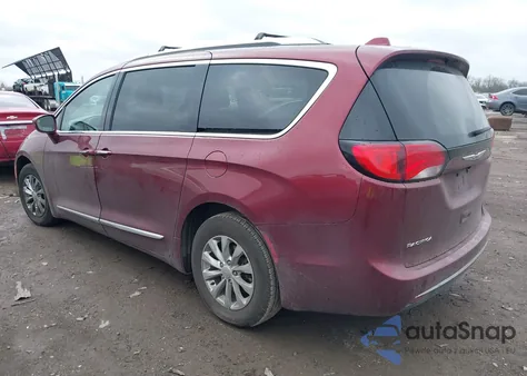 2018 Chrysler Pacifica Touring L из США, поврежденный, VIN 2C4RC1BG6JR204081
